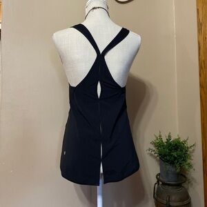 Lululemon Size 6 no pull tag Black Open Back Tank